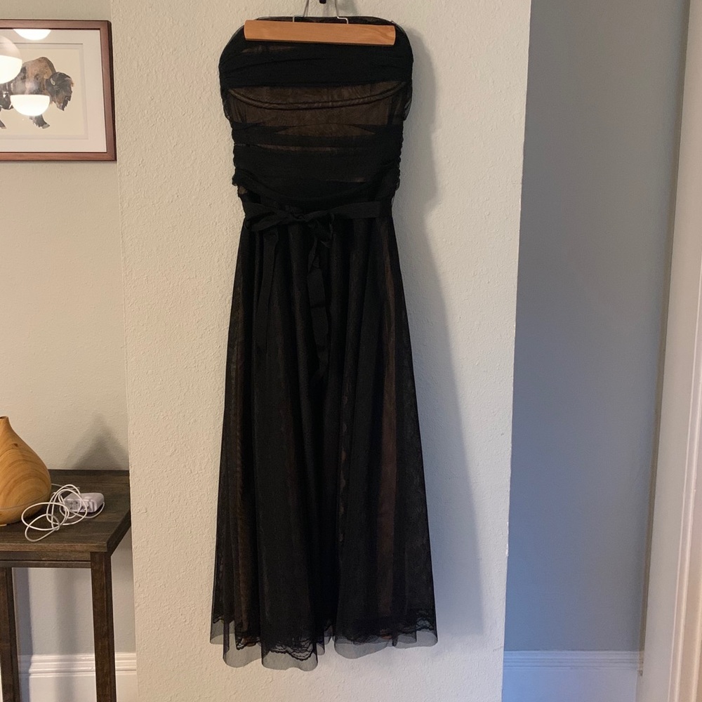 BCBG Tea Length Strapless Tulle Dress - size 4
